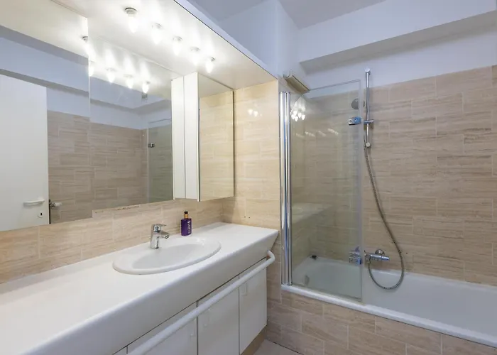 Lecomte - North Sea Loft 100 *