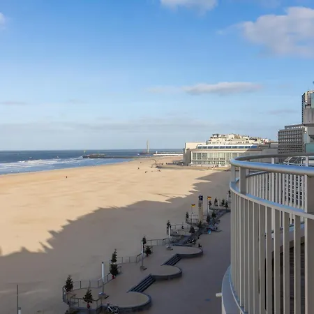 Lecomte - North Sea Loft 100 * Остенде